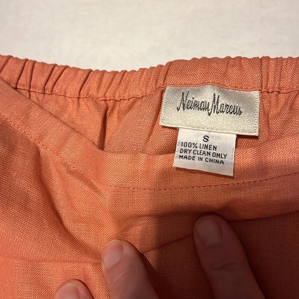 Neiman Marcus-S-Elegant Coral Skirt & long sleeve keyhole 100% linen tunic top.